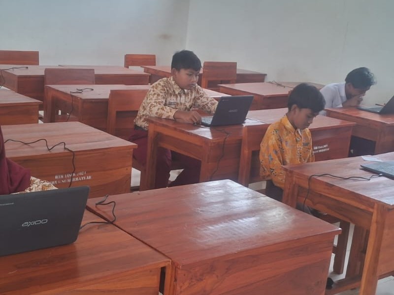 Galdi bersih TKA kelas 6 SDN 8 Sumberanyar